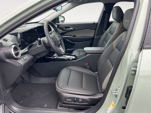 New 2026 Chevrolet Trax ACTIV w/ Sunroof Package image 15