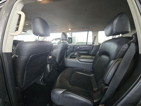 Used 2024 INFINITI QX80 Luxe AWD/4WD image 11
