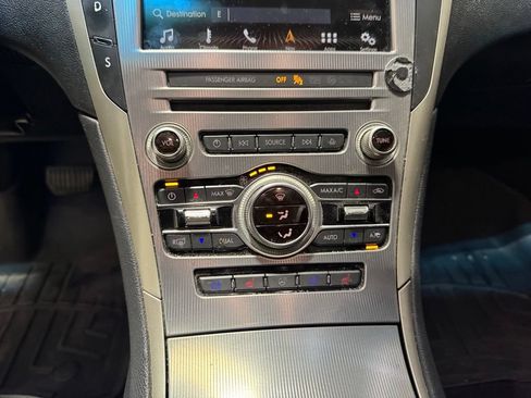 Used 2017 Lincoln MKZ Reserve w/ Climate Package AWD/4WD image 15