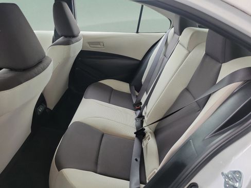 Used 2024 Toyota Corolla LE image 11