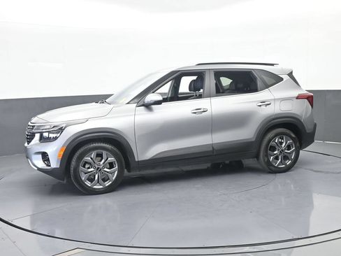 Used 2024 Kia Seltos S FWD image 5