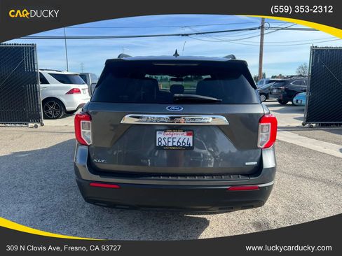 Used 2020 Ford Explorer XLT RWD image 6