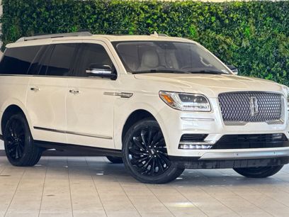 Used 2018 Lincoln Navigator L Reserve w/ Technology Package