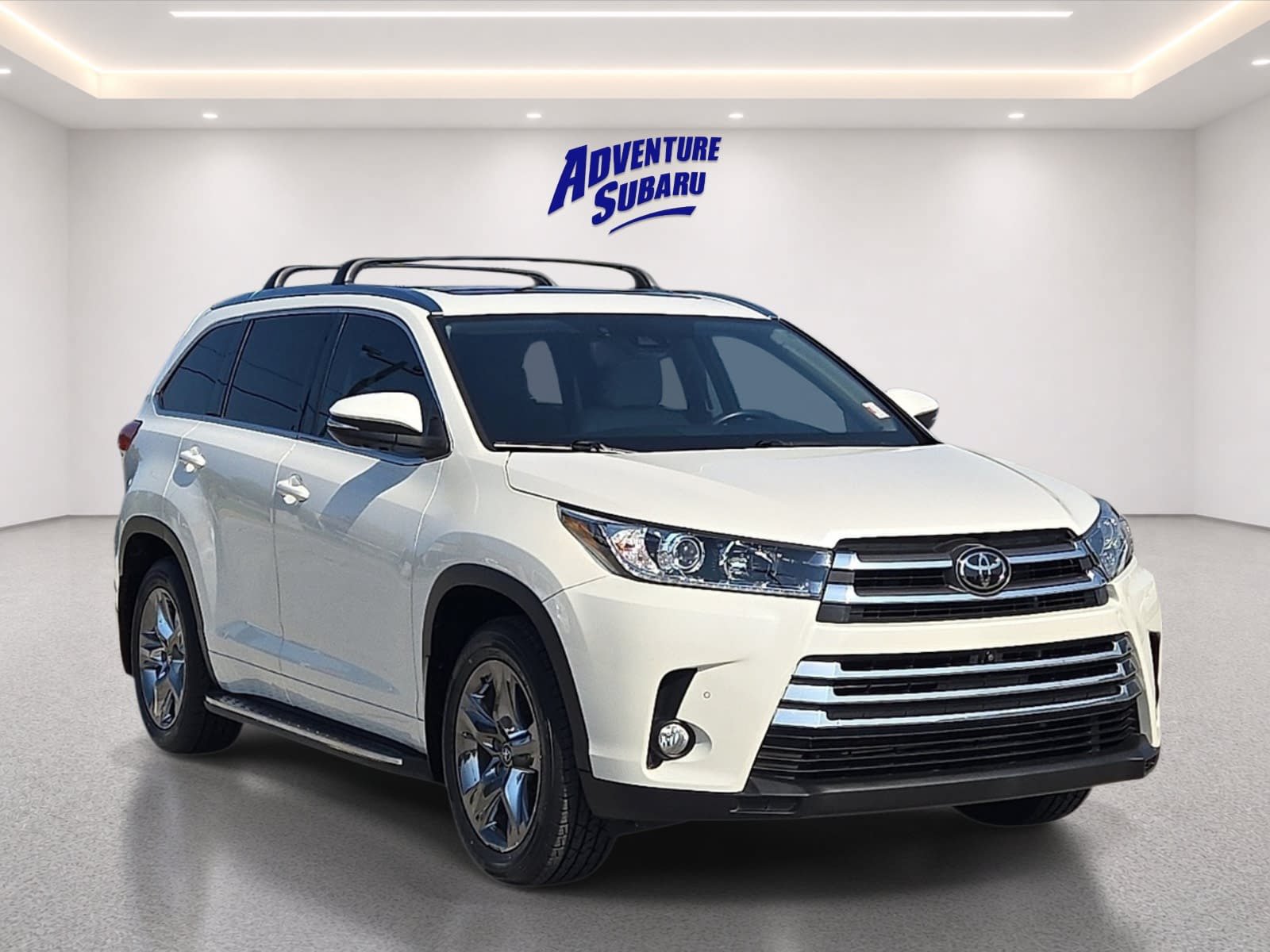 Used 2018 Toyota Highlander Limited Platinum AWD/4WD image 1