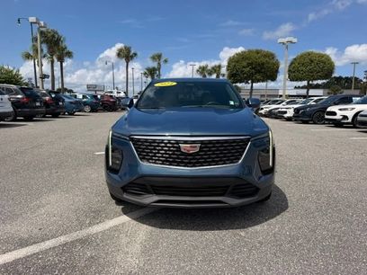 Used 2024 Cadillac XT4 Luxury w/ Cold Weather Package