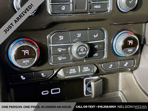 Used 2021 Chevrolet Tahoe Z71 w/ Z71 Signature Package image 15