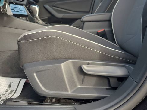 New 2026 Volkswagen Jetta Sport FWD image 24
