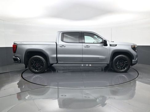 Used 2025 GMC Sierra 1500 Elevation w/ Preferred Package image 4