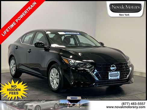 Used 2025 Nissan Sentra S FWD image 1