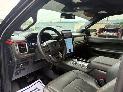 Used 2022 Ford Expedition Timberline AWD/4WD image 3