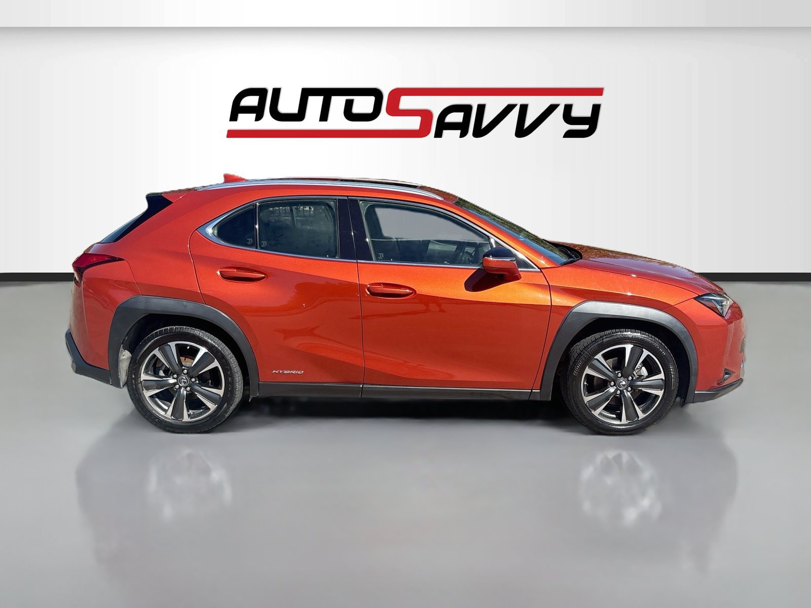 Used 2019 Lexus UX 250h AWD/4WD image 8