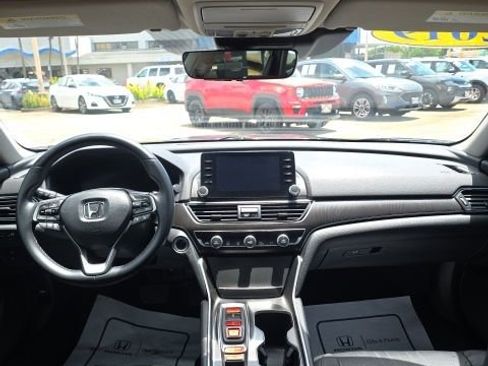 Used 2019 Honda Accord EX-L image 11