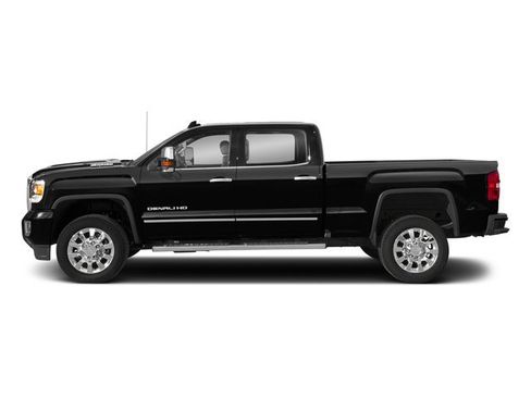 Used 2018 GMC Sierra 2500 Denali w/ Duramax Plus Package AWD/4WD image 6