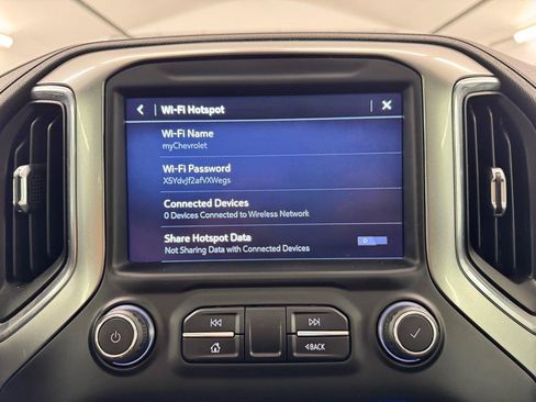 Used 2020 Chevrolet Silverado 1500 RST w/ All-Star Edition AWD/4WD image 35