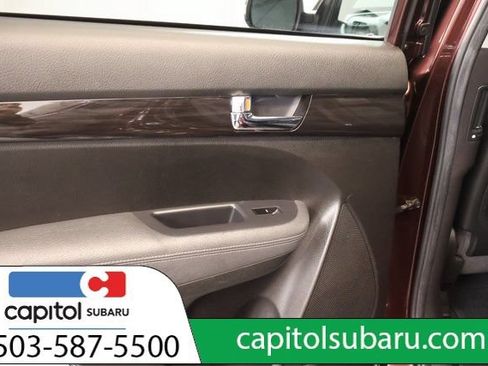 Used 2011 Kia Sorento EX w/ Premium Pkg AWD/4WD image 30