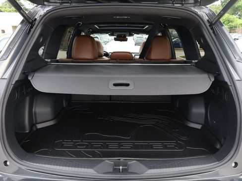 Certified 2025 Subaru Forester Touring w/ Popular Package - Touring AWD/4WD image 8