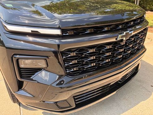 New 2026 Chevrolet Traverse RS image 3