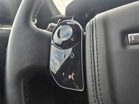 Used 2020 Land Rover Range Rover Long Wheelbase HSE image 34