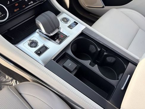 New 2026 Jaguar F-PACE R-Dynamic S AWD/4WD image 10