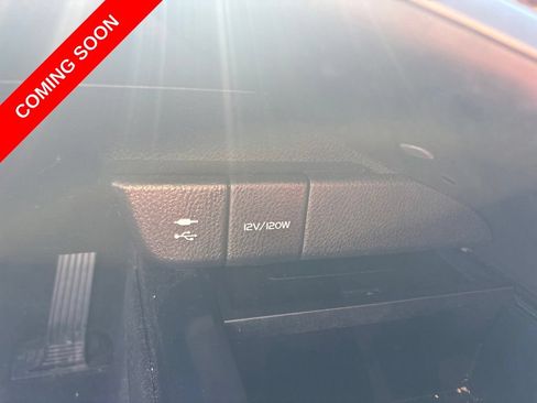 Used 2019 Toyota Camry XSE FWD image 28