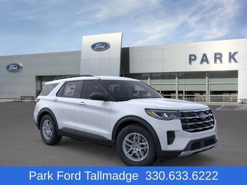 New 2026 Ford Explorer Active AWD/4WD image 7