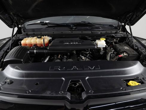 Used 2020 RAM 1500 Limited w/ Black Appearance Package image 45