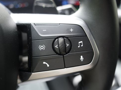 Used 2026 BMW X1 xDrive28i AWD/4WD image 19
