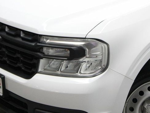 Used 2024 Ford Maverick XL image 2