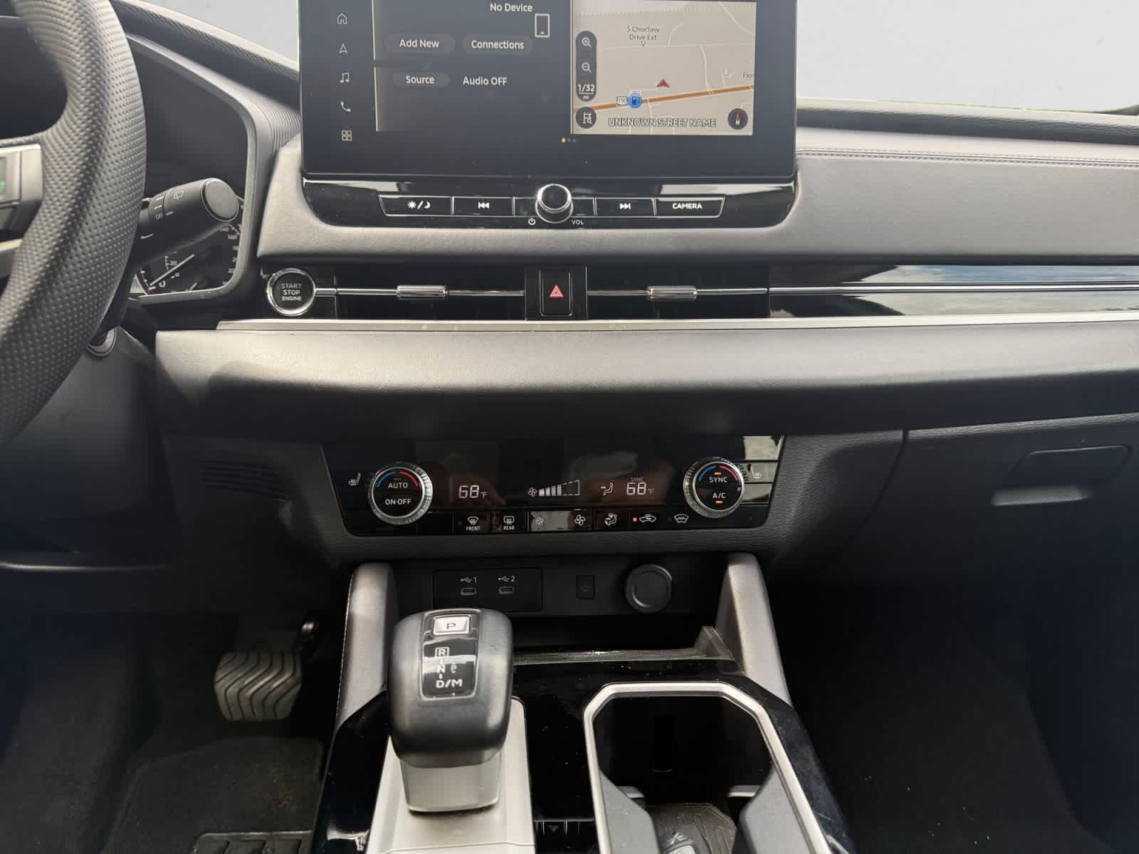 Used 2025 Mitsubishi Outlander SE AWD/4WD image 11