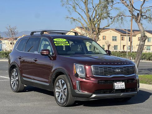 Used 2021 Kia Telluride S image 1