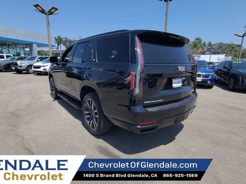 Certified 2024 Cadillac Escalade Sport RWD image 6