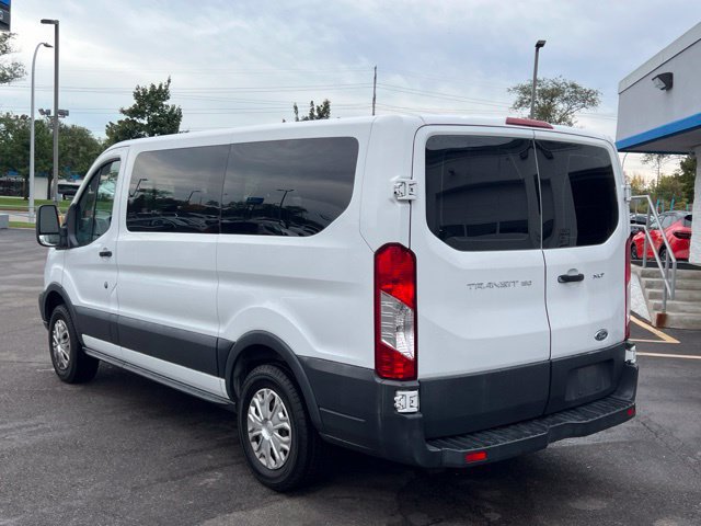 Used 2015 Ford Transit 150 XLT RWD image 4