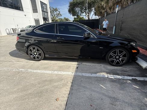 Used 2015 Mercedes-Benz C 250 Coupe image 3