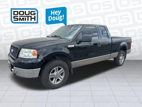 Used 2005 Ford F150 XLT AWD/4WD image 3