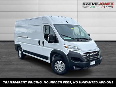 New 2025 RAM ProMaster 2500 w/ Quick Order Package 22G SLT