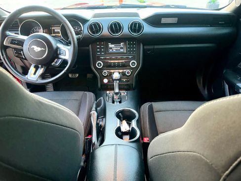 Used 2016 Ford Mustang GT RWD image 13
