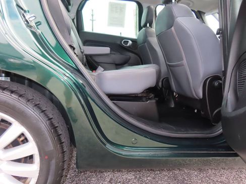 Used 2015 FIAT 500L Trekking FWD image 13