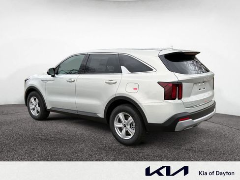 New 2026 Kia Sorento LX image 3
