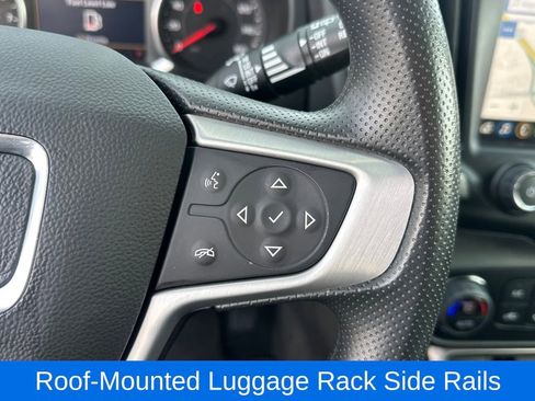 Used 2023 GMC Terrain SLE w/ Driver Convenience Package image 25