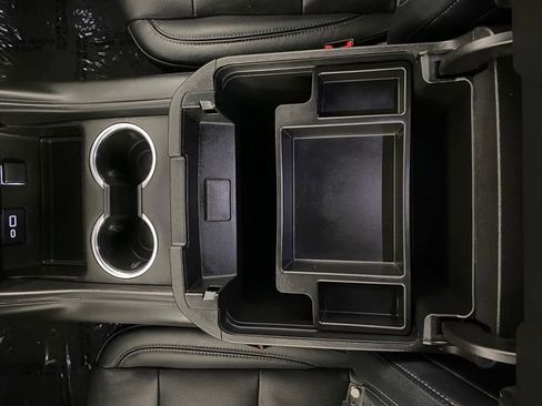 Used 2023 Chevrolet Tahoe LS image 26