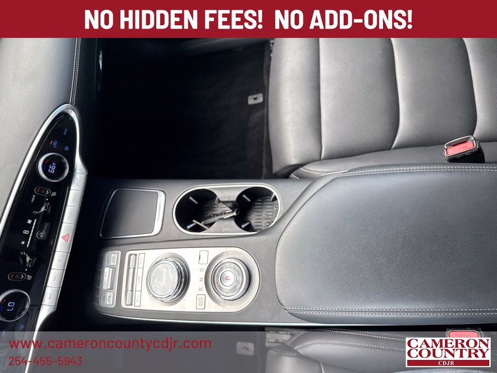 Used 2025 Genesis GV70 2.5T AWD/4WD image 11
