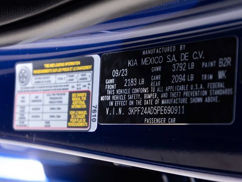 Used 2023 Kia Forte LXS FWD image 16