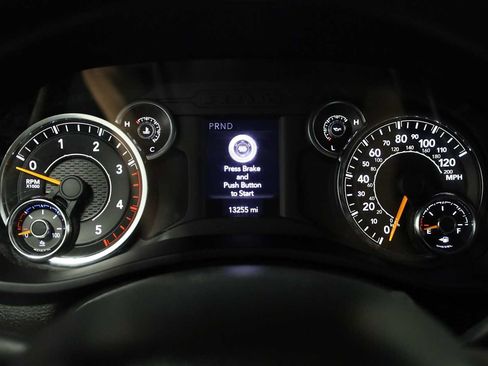 Used 2021 RAM 2500 Tradesman AWD/4WD image 20