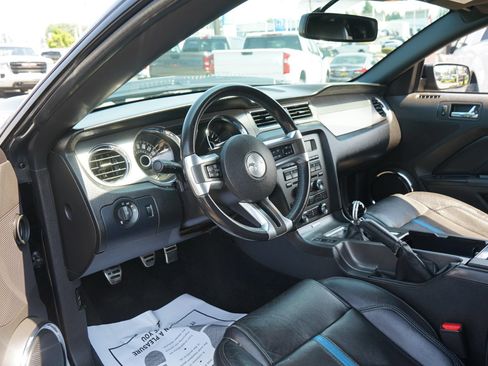 Used 2014 Ford Mustang GT RWD image 13