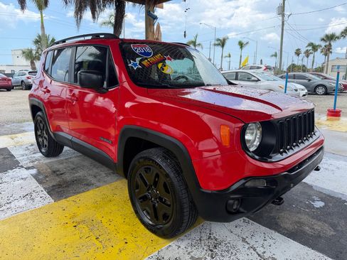 Used 2018 Jeep Renegade Sport w/ Power & Air Group AWD/4WD image 3