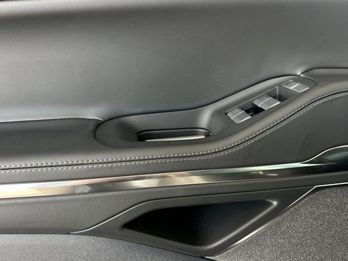 New 2026 Lincoln Navigator Reserve AWD/4WD image 10