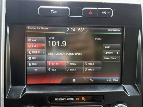 Used 2015 Ford F150 XLT w/ Equipment Group 302A Luxury AWD/4WD image 33