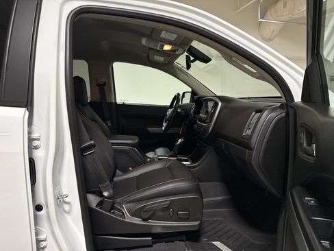 Used 2022 Chevrolet Colorado ZR2 w/ ZR2 Dusk Special Edition AWD/4WD image 22