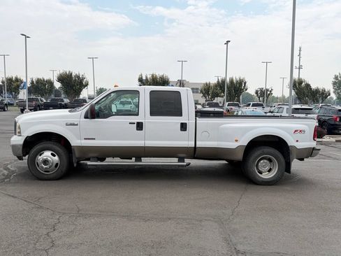 Used 2006 Ford F350 Lariat AWD/4WD image 6