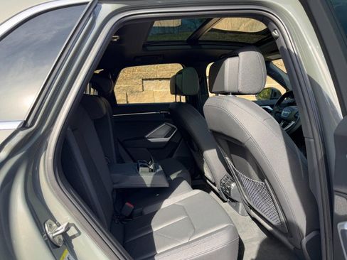 Used 2025 Audi Q3 2.0T Premium w/ Convenience Package image 10